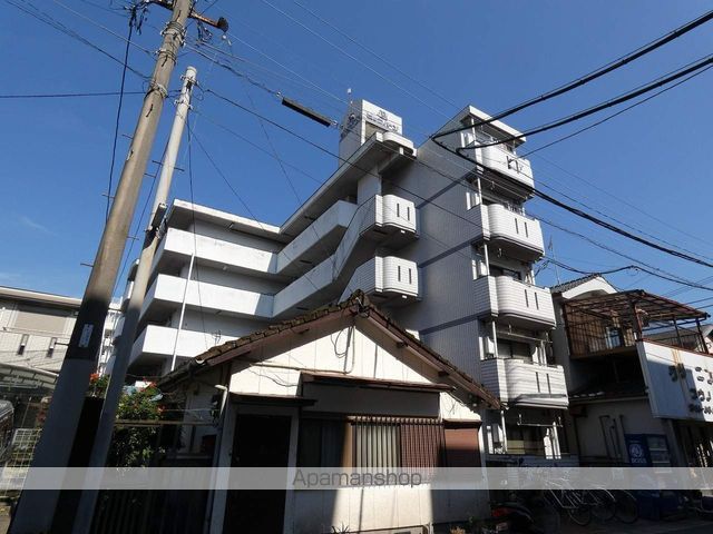 ビッグバーンズマンション下荒田の外観写真