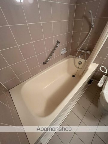 ISMNAKANOSHIMARESIDENCEの内装写真