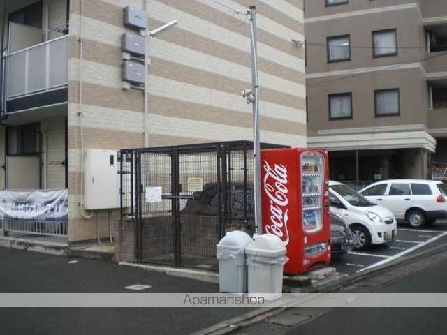 レオパレスJRサカイの外観写真
