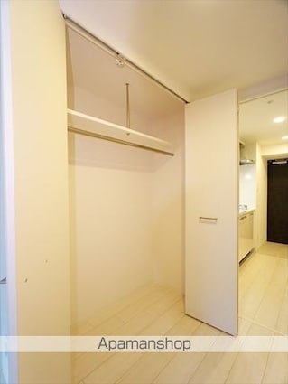 エスリード東別院ザ・セントレ[1K/25.52m2]の収納