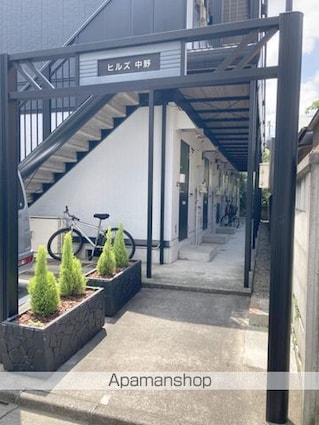 東京都杉並区高円寺南５丁目[1K/18m2]のエントランス2