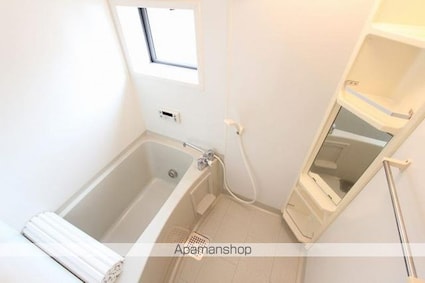 リジェール東山崎　Ｃ・Ｄ棟[2LDK/55.44m2]のバス