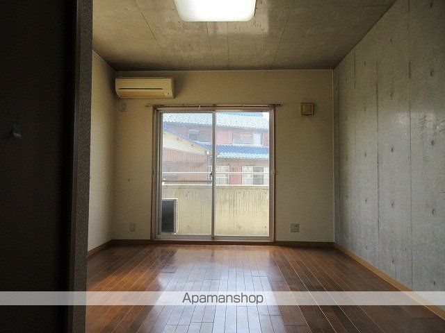アルフォレスト折立の内装写真