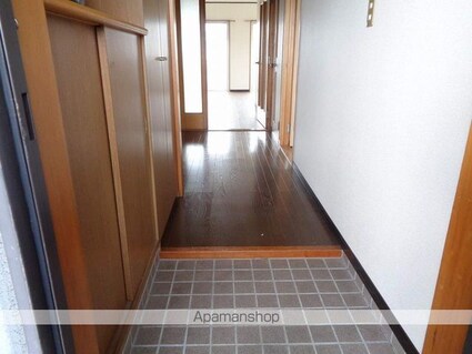 カーサＭ１[3LDK/87.1m2]の玄関