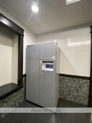 ダイアパレスロワイヤル栗林公園[3LDK/70.32m2]の共用部4