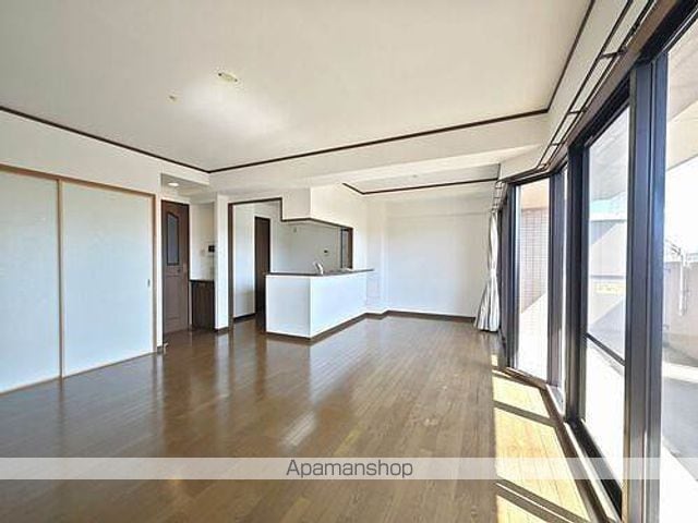 ライオンズマンション三好ヶ丘の内装写真