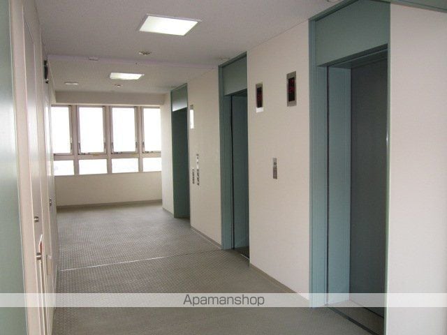 グランタワー府中ラ・アヴェニュー[3LDK/75.44m2]の共用部7
