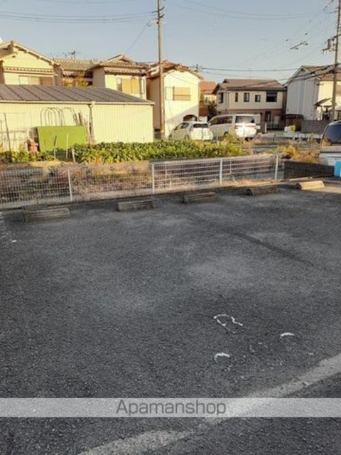 ｊｏｌｉ　ｃｏｕｒ　Ｂ[3LDK/65.98m2]の駐車場2