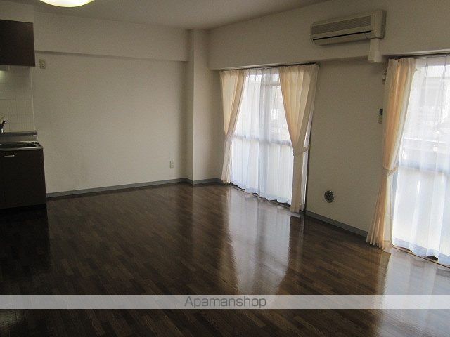 下伊福かわいマンションの内装写真