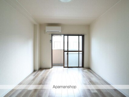 曙ＥＡＳＴⅡ[1K/24m2]のリビング・居間