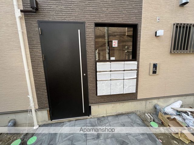 GIRASOLKADOMAの玄関写真
