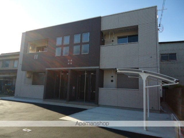 WEST HOUSEの外観写真