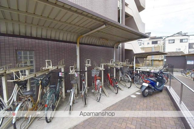 リアライズ門真本町の玄関写真