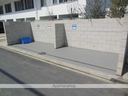 ＦＬＡＴＳ　ＧＡＺＥＲＹ[1R/36.07m2]の共用部1