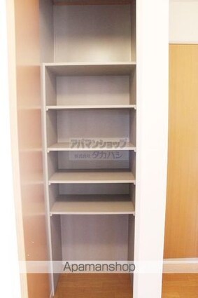 トータス井上　Ａ棟[3DK/63.07m2]の内装1