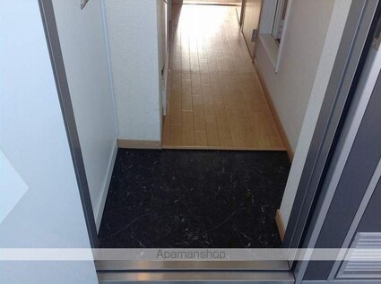 レオパレスヌーヴォグラン富久山[1K/20.81m2]の玄関