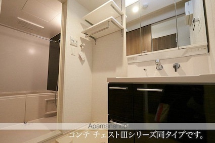 ヒカルサ甲府住吉　ノース[1K/27.02m2]の洗面所