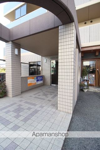 グランドライフJKの玄関写真