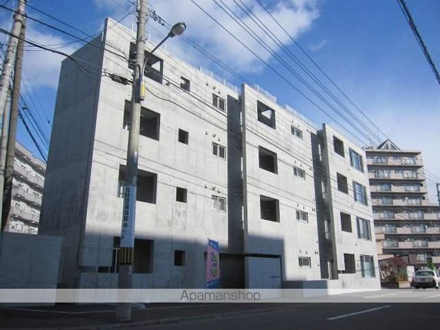 アルバミュウ811の外観写真