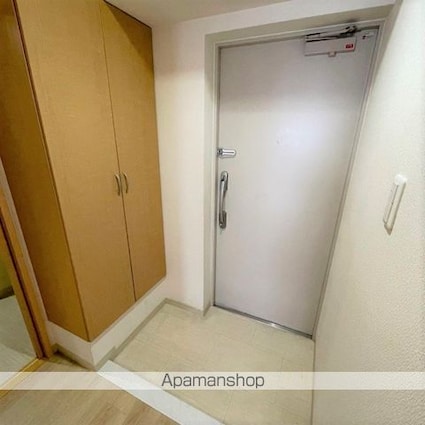 セレステユノ[2LDK/60.5m2]の玄関