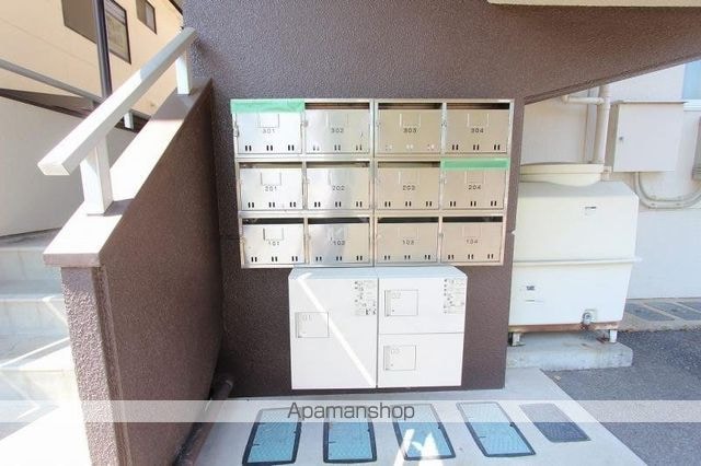 香川県高松市鶴市町[1DK/27m2]の共用部4