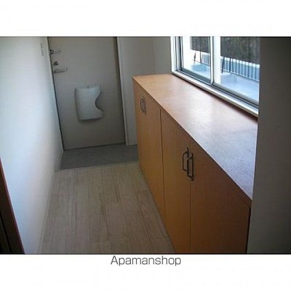 広島県広島市西区三滝本町１丁目[2LDK/47.85m2]の玄関