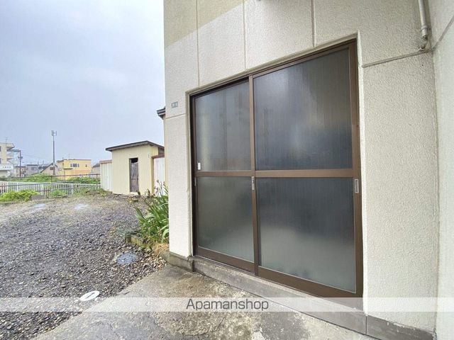 幸ハイツの玄関写真