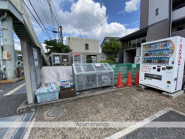 大阪モノレール彩都線 豊川駅 徒歩15分 7階建 築26年の外観写真