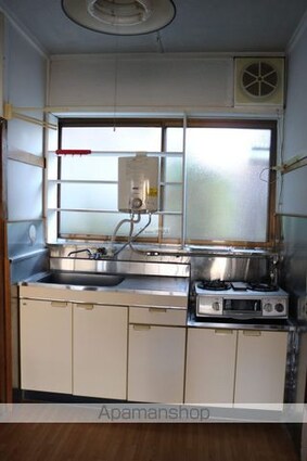 広島県尾道市長江３丁目[3DK/60m2]のキッチン