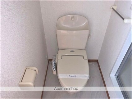 レオパレスフロール市沢[1K/19.87m2]のトイレ