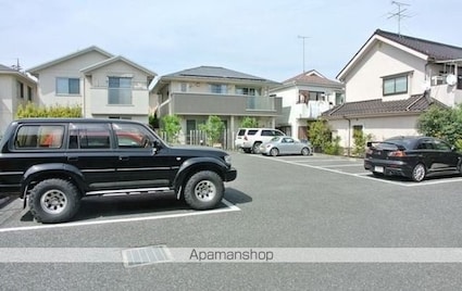 東京都青梅市新町３丁目[1K/28.98m2]の駐車場2