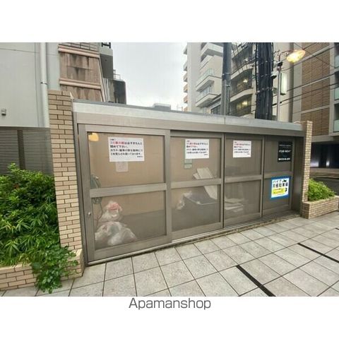 プレサンス泉シティアークの外観写真