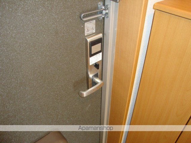 エクシード弥生の玄関写真