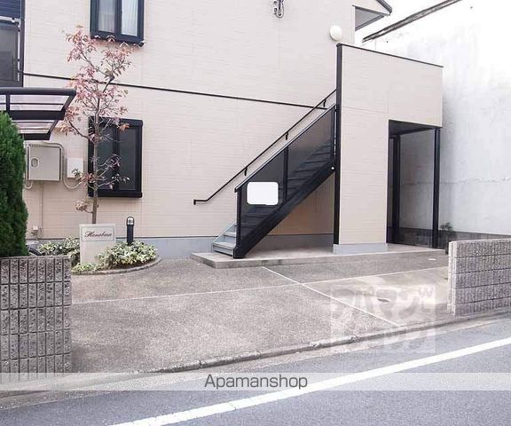 HANABUSAの玄関写真