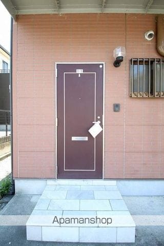 グランメール久沢の玄関写真