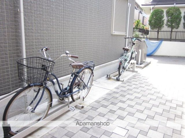 レイノーの内装写真