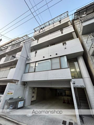 アルファービルの外観写真