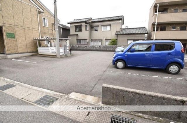 グランドスワード寺町の外観写真