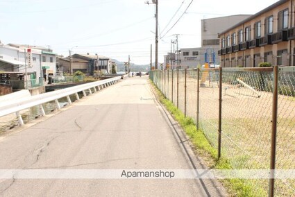 レオパレスＷＩＬＬ[1K/22.35m2]の周辺2