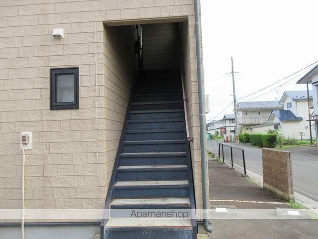 シャトルR矢巾の玄関写真
