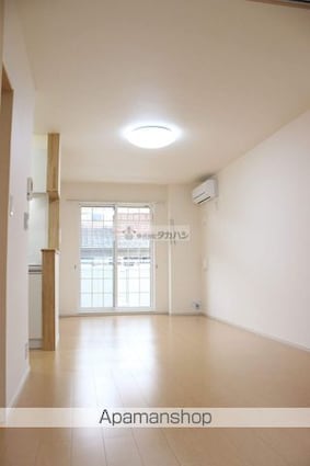 シック・シャンブル[1LDK/37.13m2]のリビング・居間