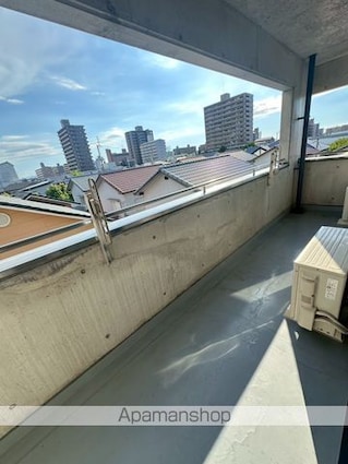 フロンティアビル[3LDK/71.77m2]のバルコニー