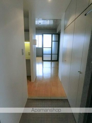 EPERNAYの内装写真