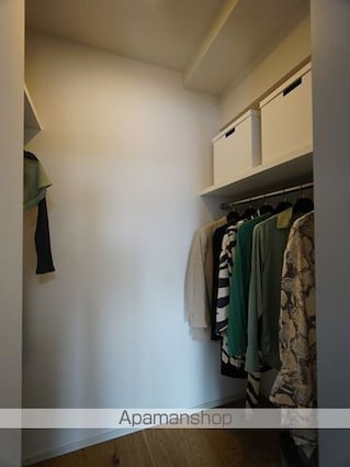 愛知県名古屋市西区那古野１丁目[1LDK/45.26m2]の収納