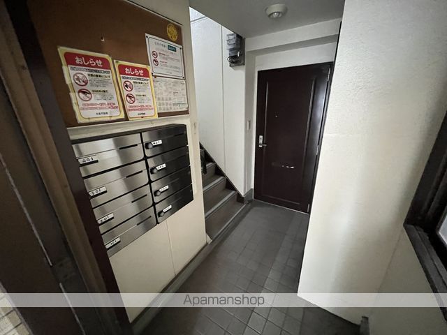 アビタシオン大島の玄関写真