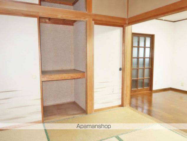ハイツヤマカワIIIの内装写真