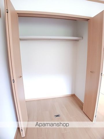 プリティーハウスIIの内装写真