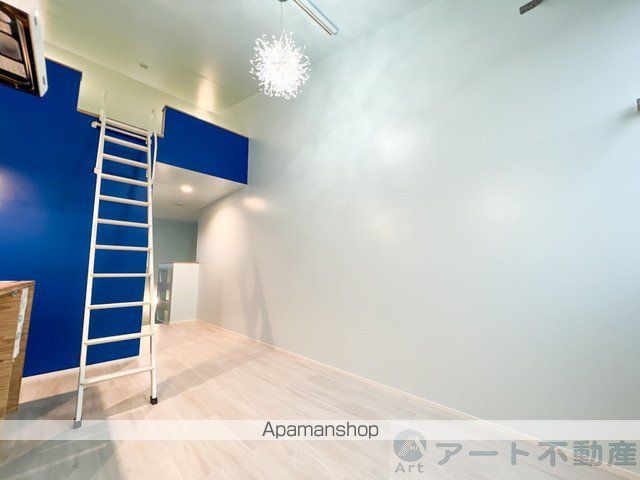オリンポスヒルの内装写真