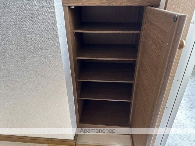 リバープール桟四IIの内装写真