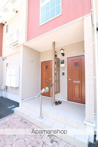 プリムラ K・Mの玄関写真
